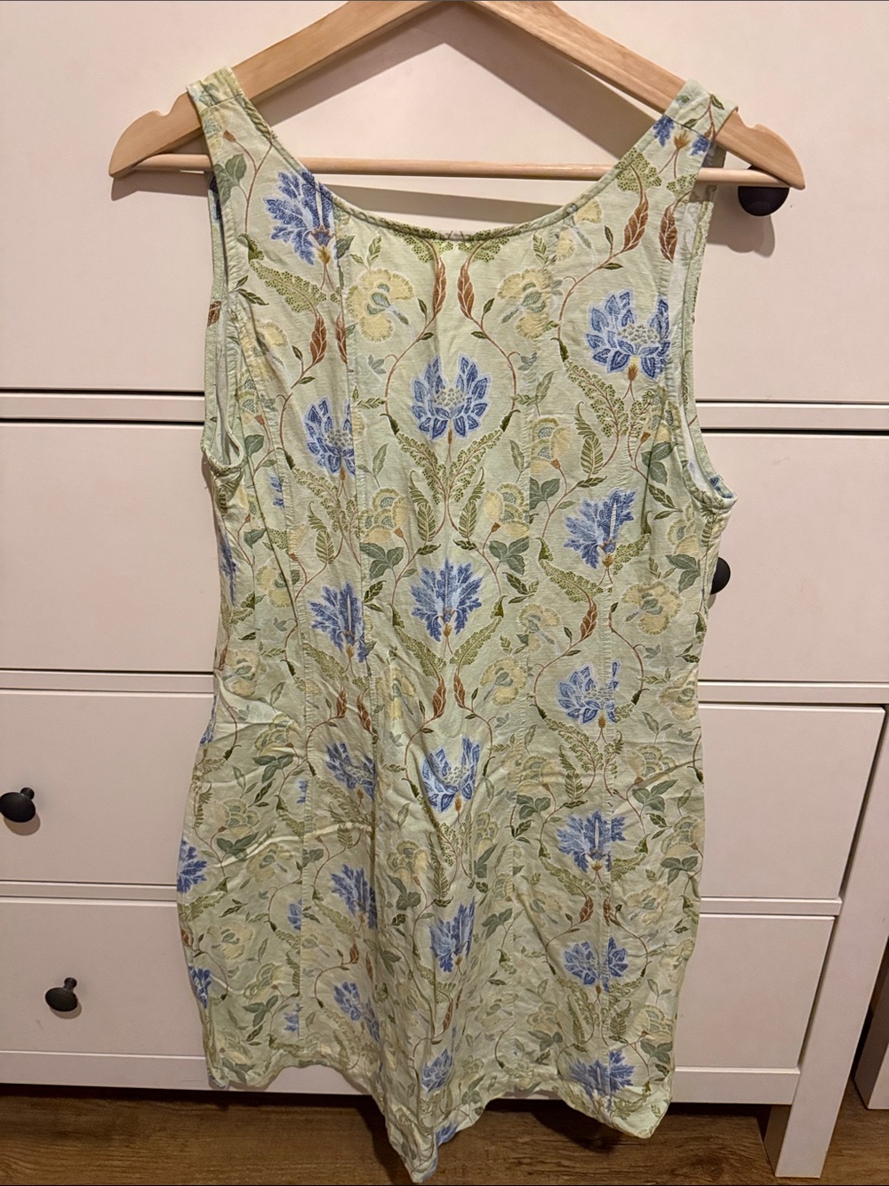 LOFT Pale Green Sleeveless Floral Shift Dress with Blue Blooms